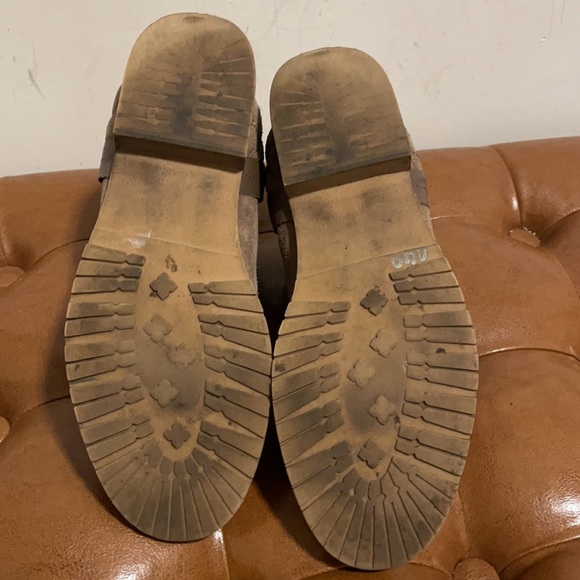 Steve Madden Gianna Suede Boot, Sz 8 - Picture 9 of 9